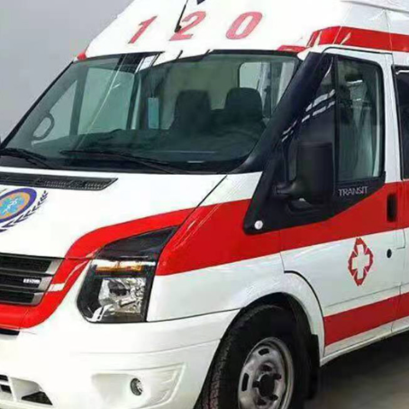 乌拉特中非急救护送病人转院租赁救护车的优缺点对比